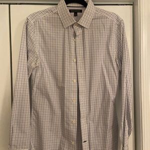 Banana Republic non iron tailored slim fit shirt. Small purple check